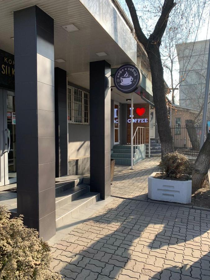 阿拉木图 丝绸之路宾馆酒店 外观 照片